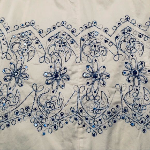 Togo Size 14 White Aline Skirt w Blue Cross Stitch Embroidered Floral Pattern - Picture 2 of 8